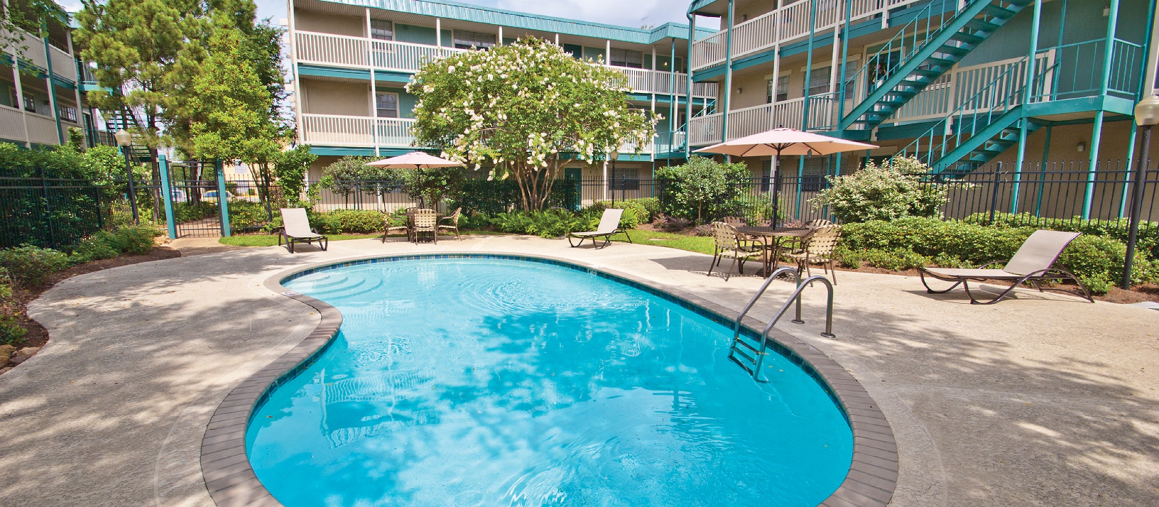 Severn Pointe Apartments in Metairie, LA 1 & 2 Bedroom Apartments For